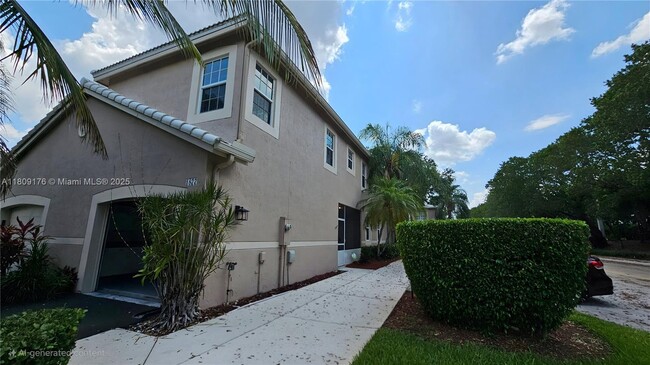 property at 1877 Salerno Cir