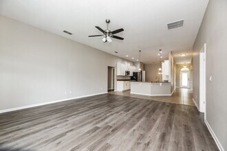 11025 Snowbrook Ct in Jacksonville, FL - Building Photo - Building Photo