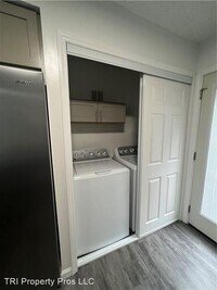 2703 N Centennial St photo'