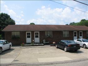 5297 Kelly Rd in Cross Lanes, WV - Foto de edificio - Building Photo