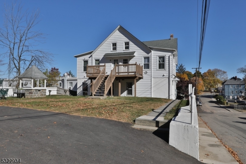 55 Robert St in Wharton, NJ - Building Photo