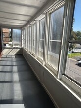 635 E Division St in Syracuse, NY - Foto de edificio - Building Photo