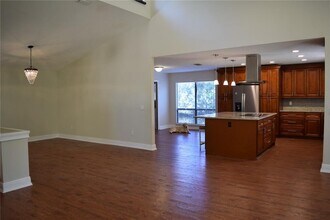 12806 Twin Branch Acres Rd in Tampa, FL - Building Photo - Building Photo