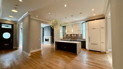 421 Oak St in San Francisco, CA - Building Photo - Building Photo