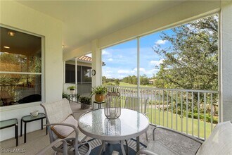 8217 Parkstone Pl in Naples, FL - Building Photo - Building Photo