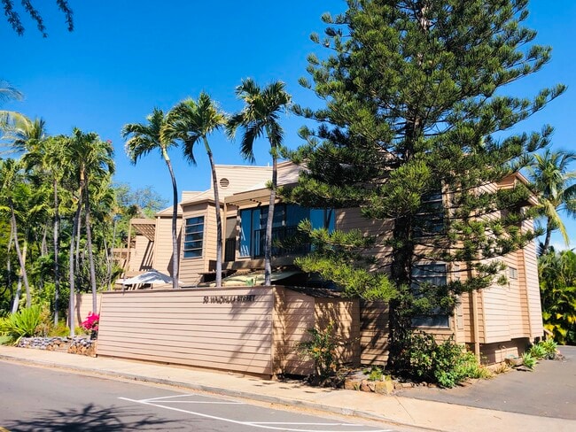 50 Waiohuli St, Unit F in Kihei, HI - Building Photo - Building Photo