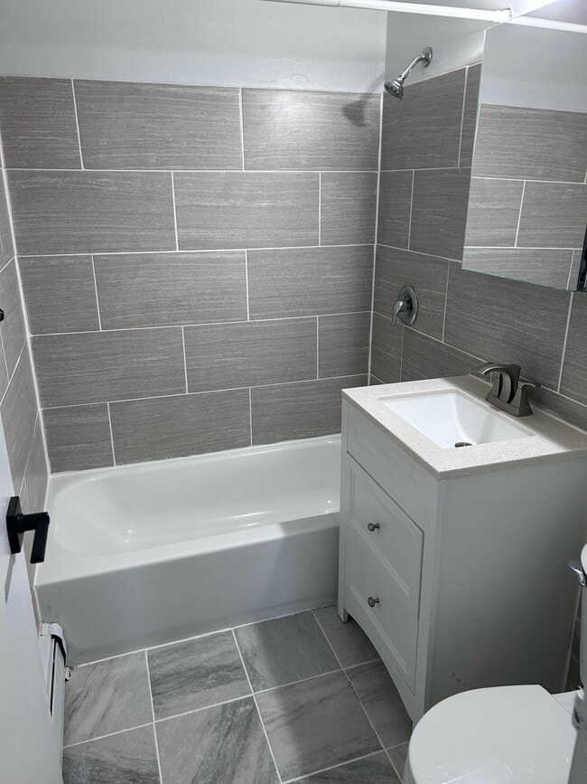 Kingsley Apartments in Plainfield, NJ - Foto de edificio - Building Photo