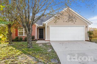 1116 S Hampton Cl in Nashville, TN - Building Photo