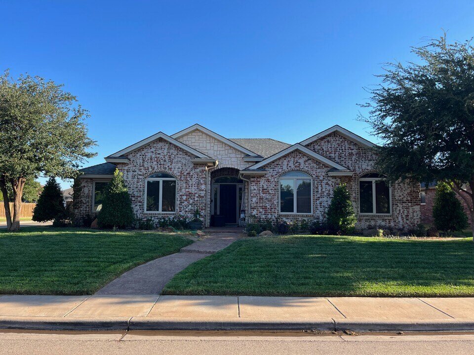 3620 106th St in Lubbock, TX - Building Photo