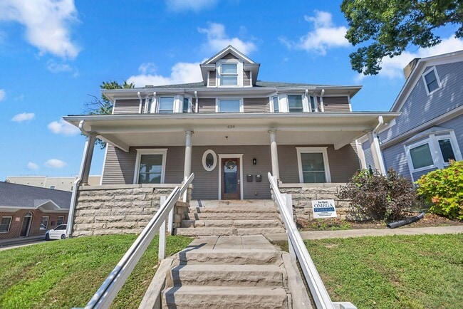 property at 639 N College Ave