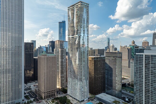 Aqua at Lakeshore East in Chicago, IL - Foto de edificio - Building Photo