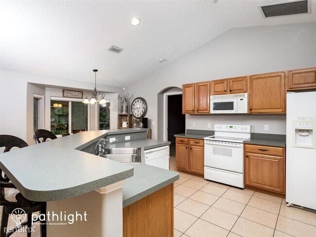 231 Debary Dr photo'