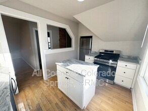 330 E Cache La Poudre St in Colorado Springs, CO - Building Photo - Building Photo