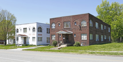 Magnolia Apartments in Knoxville, TN - Building Photo - Building Photo