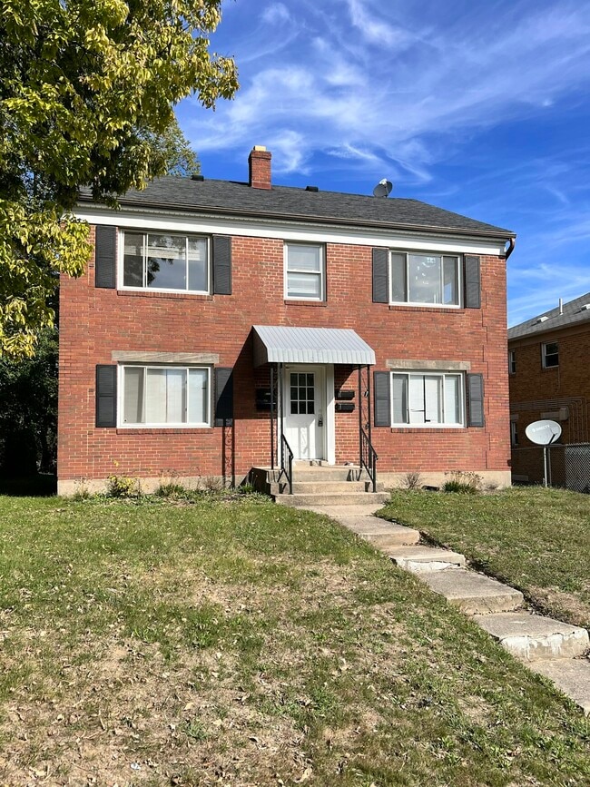 property at 1597 Old Ln Ave