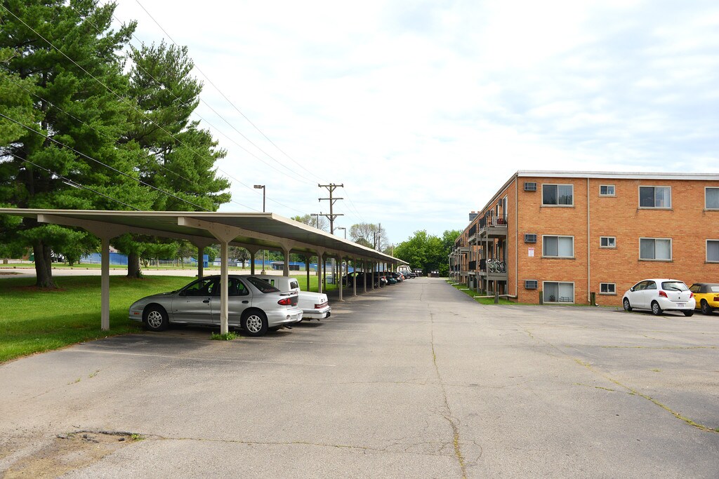 Kinsey Village Apartments in Xenia, OH