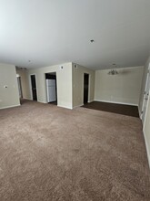 1101 Menlo Dr in Columbia, SC - Building Photo - Building Photo