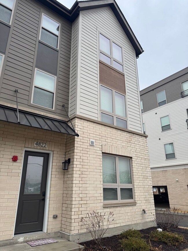 property at 4822 157th St