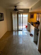 1504 W La Jolla Dr in Tempe, AZ - Foto de edificio - Building Photo