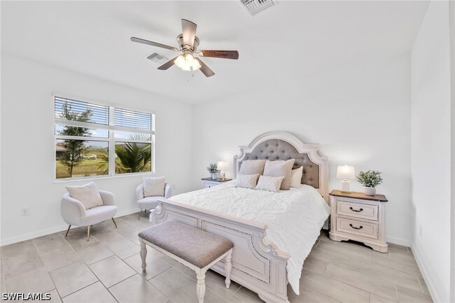 property at 2127 Hamlin St