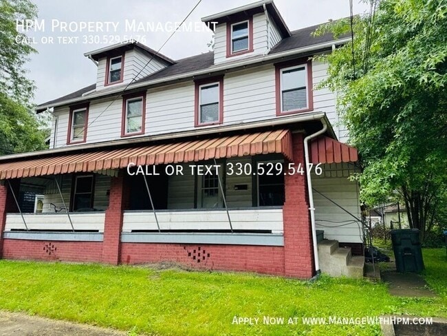 property at 304 Chicago Pl NW