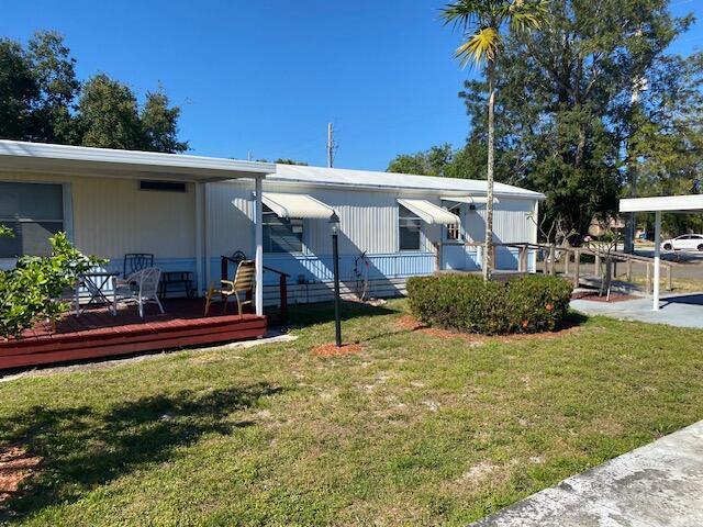 8933 Lawrence Rd in Boynton Beach, FL - Building Photo