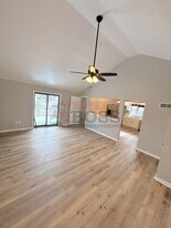 7521 Kil Ct in Schererville, IN - Building Photo