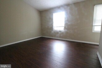 410 Fleece Flower Dr in Gaithersburg, MD - Building Photo - Building Photo