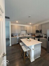 6301 Rhinecliff Dr in Whitestown, IN - Building Photo - Building Photo