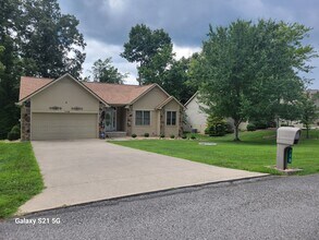 110 Windsor Rd in Crossville, TN - Building Photo - Building Photo