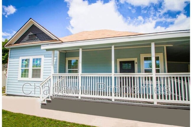 121 Douglas Way St in San Antonio, TX - Building Photo - Building Photo