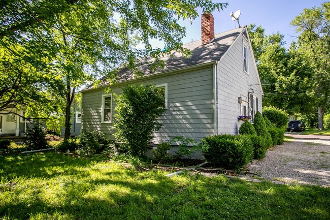 812 Again St in Columbia, MO - Building Photo - Building Photo