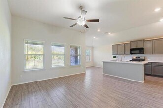 1460 Acmite Ave in Cross Roads, TX - Building Photo - Building Photo