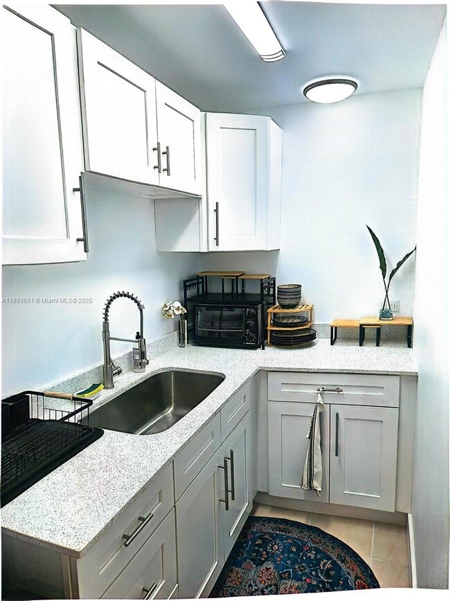 property at 901 SE 14th St