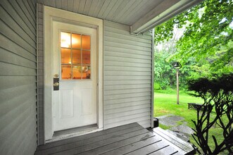 22 Highland Ave in Litchfield, CT - Building Photo - Building Photo