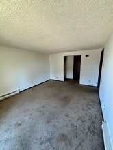 21-25 Barton Ct in Buffalo, NY - Building Photo - Building Photo