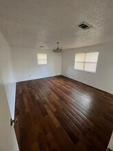 3058 Old Colony Rd in Huntsville, TX - Building Photo - Building Photo