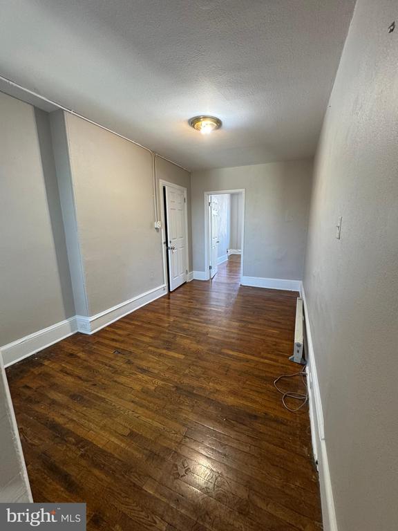 326 E Airy St in Norristown, PA - Building Photo - Building Photo