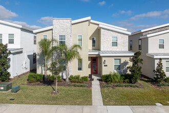 ChampionsGate Condos in Kissimmee, FL - Building Photo - Building Photo