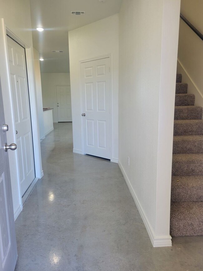 2325 Zanoletti Ct in Temple, TX - Building Photo - Building Photo