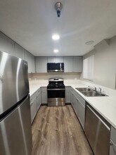 55 Stenner St in San Luis Obispo, CA - Building Photo - Building Photo