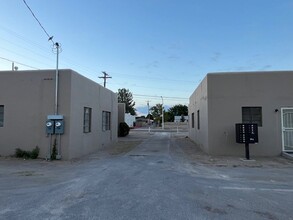 306 W Hadley Ave in Las Cruces, NM - Building Photo - Building Photo