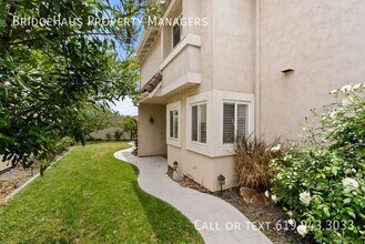 4017 Caminito Davila in San Diego, CA - Building Photo - Building Photo