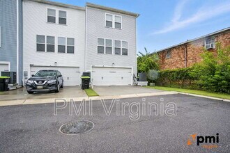 8520 Chesapeake Blvd in Norfolk, VA - Building Photo - Building Photo