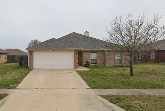 2801 Southwood Dr