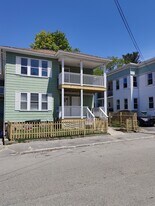 143 Charles St, Unit 2 in Fitchburg, MA - Building Photo