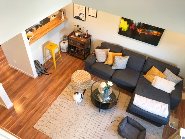 2147 North Pennsylvania Street, Unit B