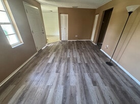 7403 Mead Dr in Spring Hill, FL - Building Photo