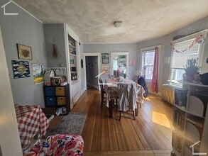 213 Kelton St in Boston, MA - Building Photo - Building Photo