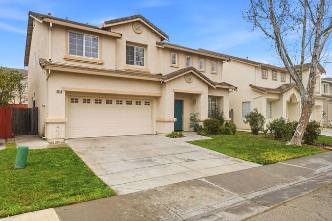1263 Montgomery Ln in Tracy, CA - Building Photo - Building Photo
